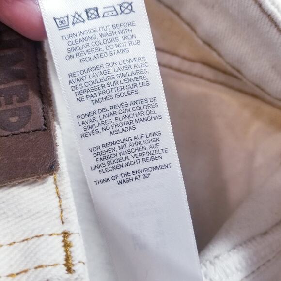 Reclaimed Vintage White Cream High Rise Jeans - Picture 11 of 12